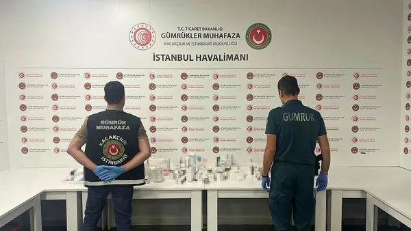 1691136762032.jpeg İstanbul Havalimanı'nda kaçak ilaç operasyonu - 1