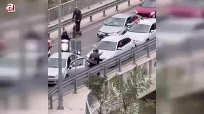 Maltepe’de trafikte sopalı kavga kamerada