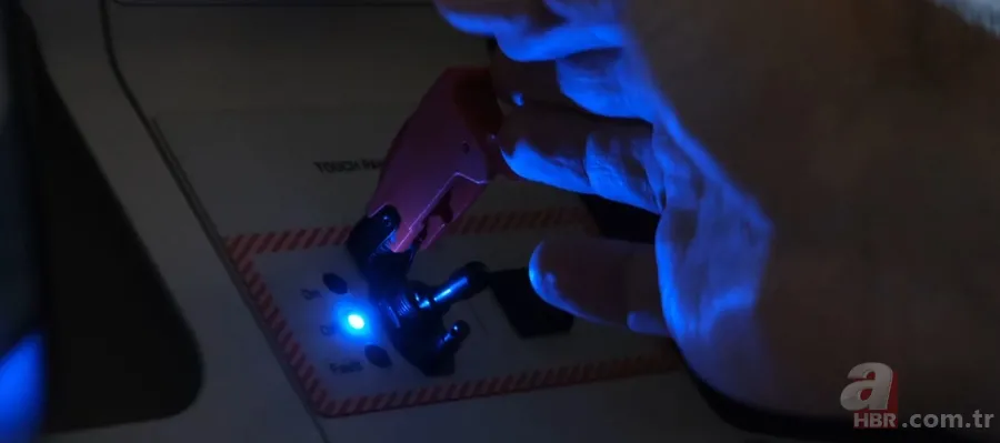 Bayraktar Akıncı 'TOLUN Minyatür Bomba' ile vurdu: 26 bin feet'ten 30 km'deki hedefe tam isabet 15