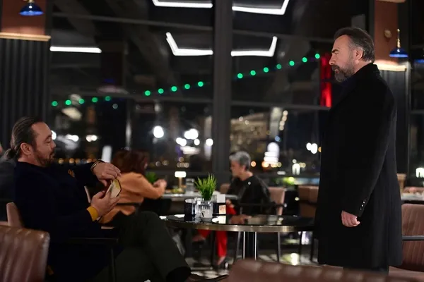 ben-bu-cihana-sigmazama-bomba-transfer-engin-benli-tatavlali-karakteriyle-geliyor-1670055059255.jpg Ben Bu Cihana Sığmazam’a bomba transfer! Engin Benli Tatavlalı karakteriyle geliyor - 1