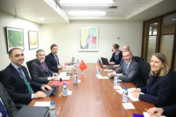 Bakan Nebati’den ABD’de kritik temaslar: Türkiye’ye ilgi artarak devam ediyor