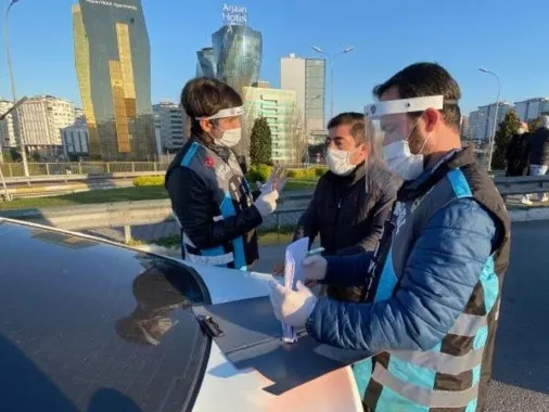 İstanbul minibüs şoföründen polisi bile şaşırtan sözler: Millet zorla biniyor - 1