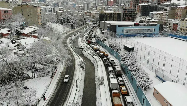 Meteoroloji'den İstanbul için flaş uyarı! İstanbul'a kar yağışı devam edecek mi? - 1