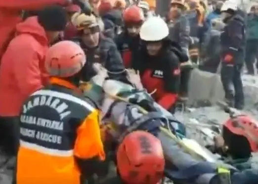 Son dakika: Elazığ’daki depremde ölü sayısı artıyor