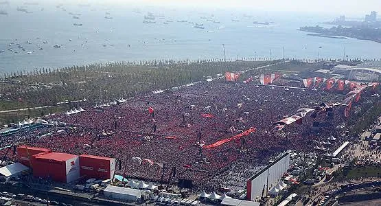vatan-sevdasiyla-yazilan-destanin-10-yili-sehit-annesi-ve-gazimizden-a-haberde-duygulandiran-sozler-1783686499625.png foto: ahaber.com.tr