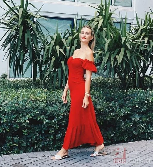 Mario Lemina'nın sevgilisi Fanny Neguesha bakın kim çıktı 17