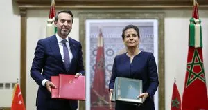 Bakan Bayraktar Faslı mevkidaşı Benali ile görüştü