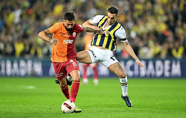 turkiyenin-el-clasicosu-basladi-fenerbahce-galatasaray-canli-anlatim-1703437231749.jpg Türkiye'nin El Clasico'sunda puanlar paylaşıldı! Fenerbahçe 0-0 Galatasaray (MAÇ SONUCU) - 3