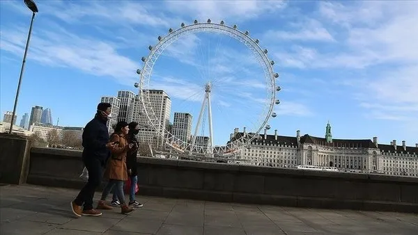 Koronavirüs mutasyonu ile savaşan İngiltere için korkutan uyarı
