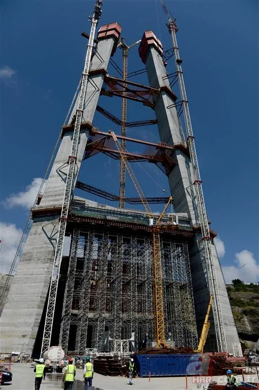 3. Boğaz Köprüsü'nün inşaatında bir yıl geride kaldı 3