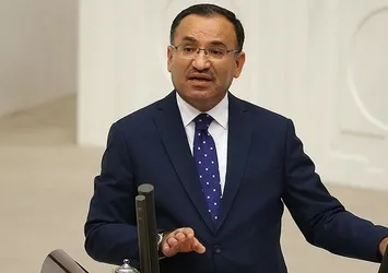 Bakan Bozdağ'dan 'tek tip kıyafet' açıklaması