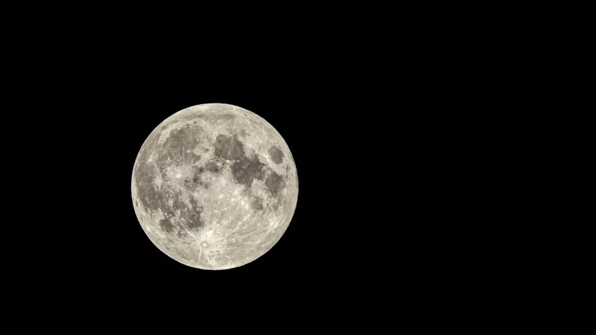 Dolunay ne zaman, hangi gün? Bu ayki Oğlak burcu dolunayı saat kaçta gerçekleşecek?