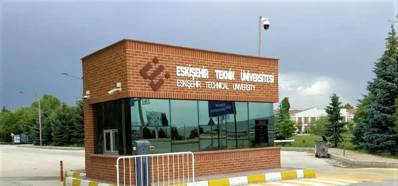 Eskisehir De Universitede Koronavirus Panigi 20 Personele Test Yapildi