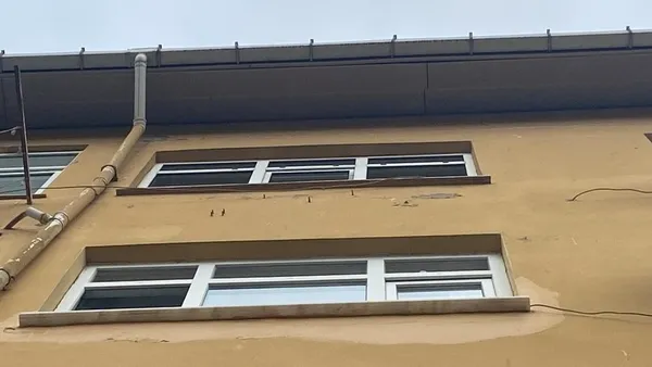 istanbulda-kan-donduran-olay-2-yasindaki-cocuk-5-kattan-dusup-oldu-1670851490786.jpg İstanbul’da kan donduran olay! 2 yaşındaki çocuk 5. kattan düşüp öldü - 2