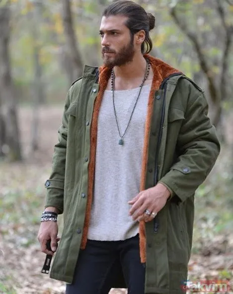 Can Yaman hayranlarından ilginç istek! Can Yaman şaşkına döndü