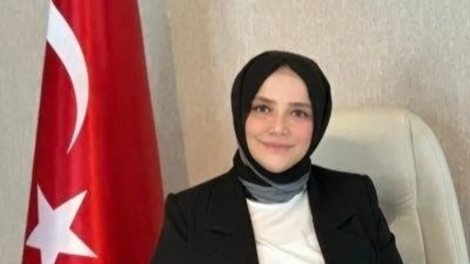 Kılıçdaroğlu’ndan tepki çeken hamle: Kendisine hakaret eden Perinaz Mahpeyker Yaman’ı danışmanı yaptı! Zavallı kanı bozuk demişti