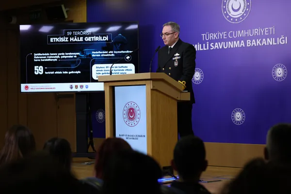 harekat-ve-operasyon-bolgelerinde-akilli-telefon-kullanimi-yasaklandi-2024-bedelli-askerlik-ucreti-ne-kadar-ol-1704968748074.jpg Harekat ve operasyon bölgelerinde akıllı telefon kullanımı yasaklandı! 2024 bedelli askerlik ücreti ne kadar oldu? - 5