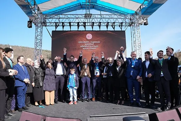 bakan-uraloglu-acikladi-ulasimi-16-dakikadan-1-dakikaya-indirdik-1710691673631.jpeg Ulaştırma ve Altyapı Bakanı Uraloğlu açıkladı: Ulaşımı 16 dakikadan 1 dakikaya indirdik - 3
