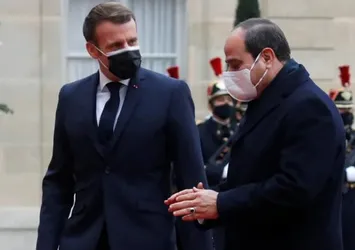 Macron ve Sisi Paris'te Türkiye'yi hedef aldı
