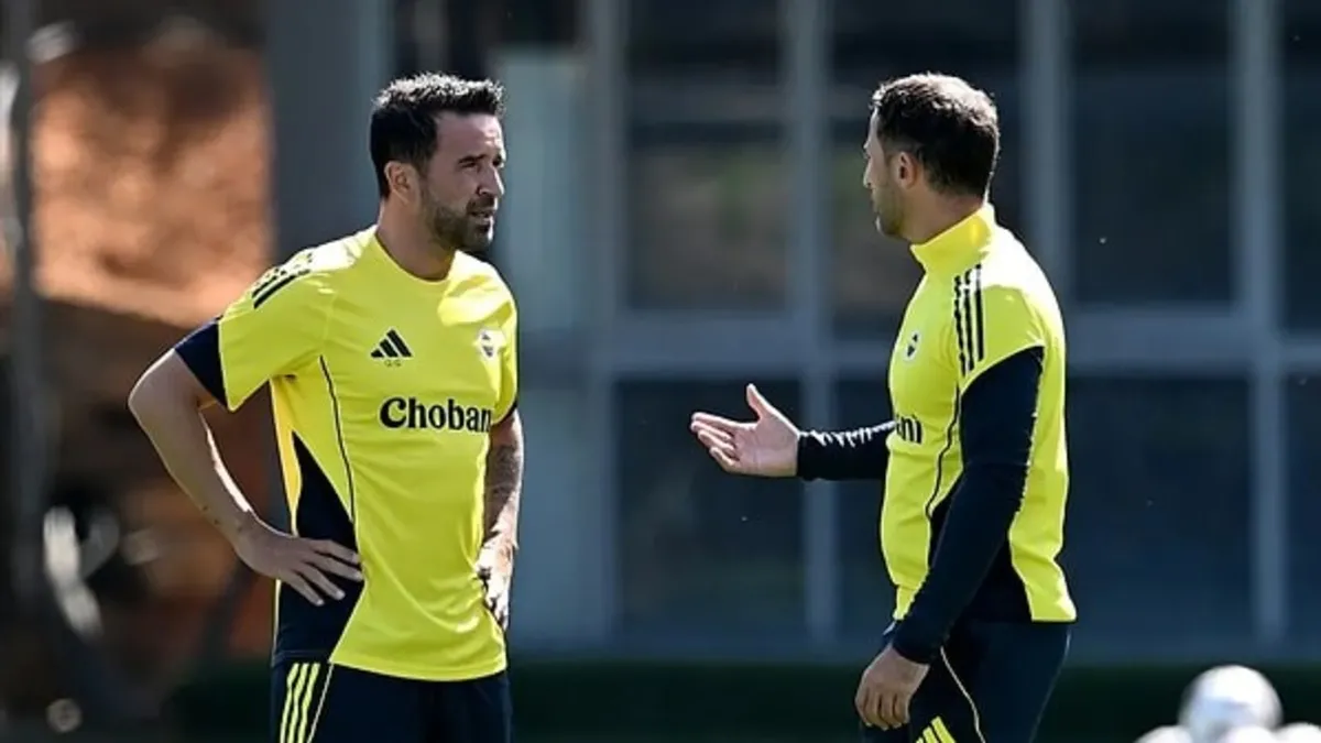 Kulübede olmaması merak uyandırmıştı! Fenerbahçe'den açıklama geldi