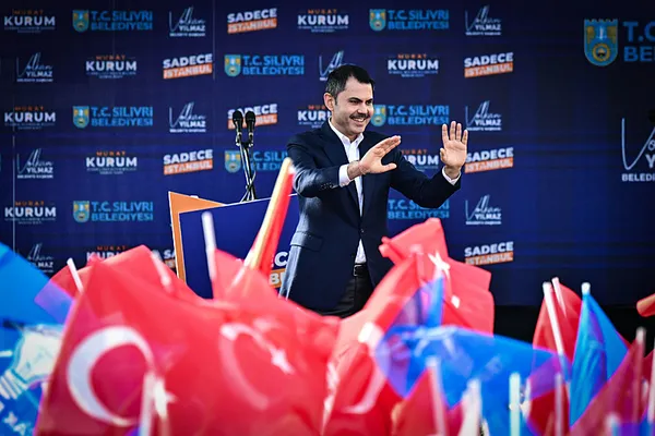 1709740182589.jpg Hizmet ve eser siyaseti! Murat Kurum milletle el ele gönül gönüle: Endişe etmeyin 31 Mart gecesi bu şehrin gerçek hizmetkarları geliyor - 3