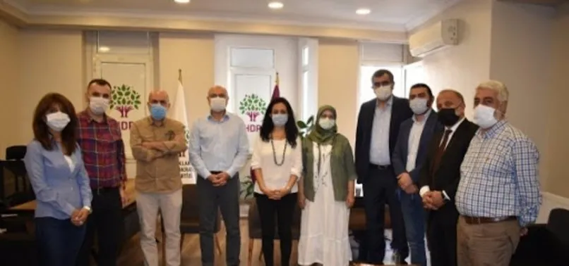 CHP'den HDP'ye destek ziyareti