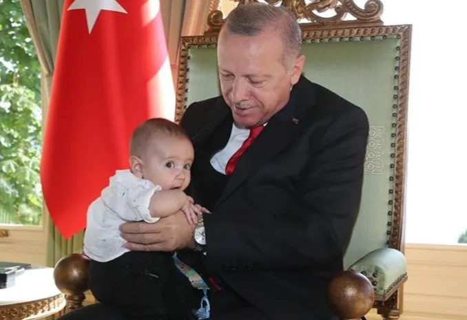 Başkan Erdoğan, kendisini ziyaret gelen Alişan ile bayramlaştı - 2