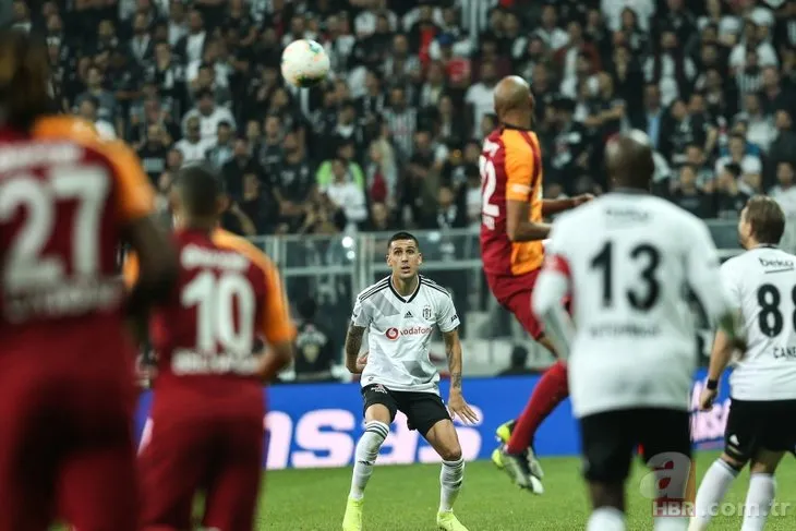 Beşiktaş - Galatasaray maçından kareler