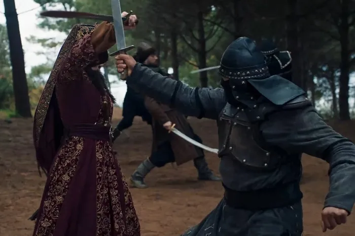 osman-bey-ve-bala-hatun-evlatlarini-kurtardi-1746046188901.jpg Kaynak: ATV