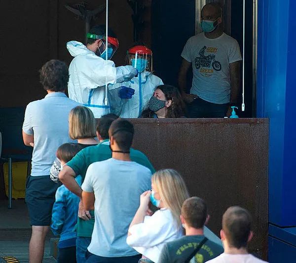 Avrupa’da koronavirüs vaka sayısında büyük artış