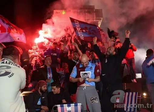 Bordo-mavili takım tarih yazdı! Trabzonsporlular meydanları doldurdu! 38 yıl sonra gelen şampiyonluk sevinci 19