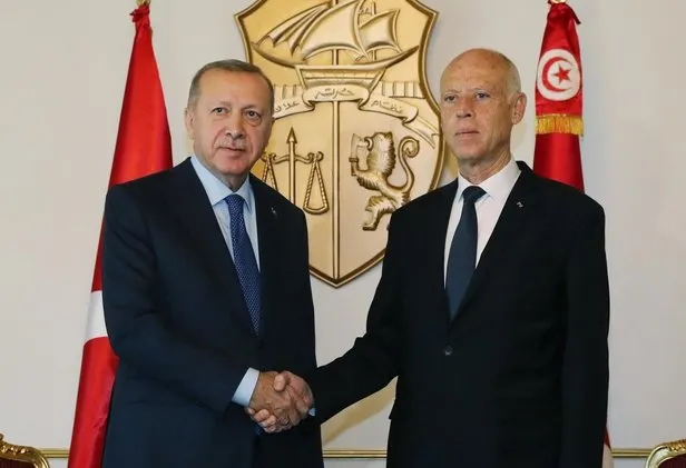 Başkan Erdoğan Tunus'a sürpriz ziyaret! Cumhurbaşkanı Said görüşecek - 3