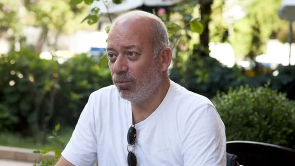 Oyuncu Mehmet Esen’den İstanbul Büyükşehir Belediyesi’ne sert tepki! ‘Personelini biraz eğit’