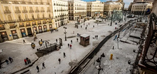 Son 50 yılın en yoğun kar yağışı! İspanya’da hayat durdu