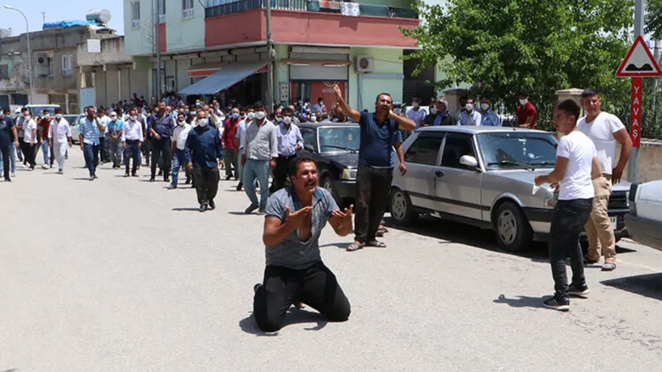 Kızılırmak’ta can veren çocuklara veda! Baba ve amca Türkiye’nin yüreğini dağladı