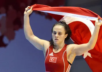 Elif Jale Yeşilırmak çeyrek finale yükseldi!