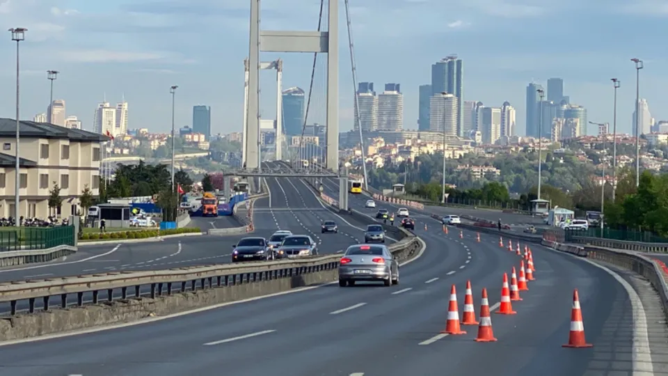 Sokağa çıkma yasağının 2. gününde İstanbul! Havadan böyle görüntülendi