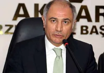 34 komutan görevden alındı