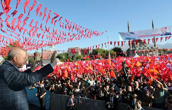 CHP'nin Kayseri iftirası elinde patladı! İşte "işçiler mitinge zorla götürüldü" yalanı bu video ile çöktü - 2