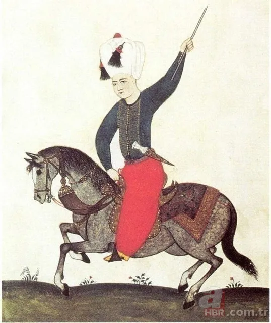 Gördüğünüz tüm padişah portrelerini unutun! 3 yıl çalışıp baştan çizdiler! Kanuni Sultan Süleyman, Fatih Sultan Mehmet... 25