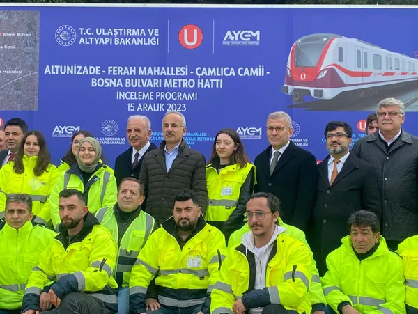ulastirma-ve-altyapi-bakani-abdulkadir-uraloglu-acilis-icin-tarih-verdi-altunizade-bosna-bulvari-arasi-8-dakik-1702637921435.jpg Ulaştırma ve Altyapı Bakanı Abdulkadir Uraloğlu açılış için tarih verdi: Altunizade-Bosna Bulvarı arası 8 dakika 40 saniye sürecek - 2