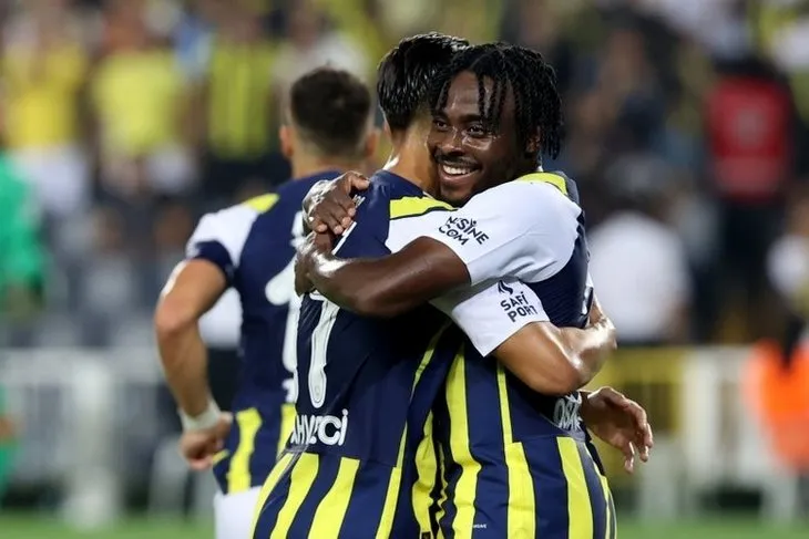 Fenerbahçe transferde gaz kesmiyor! Edin Dzeko yıldız isim için devreye girdi