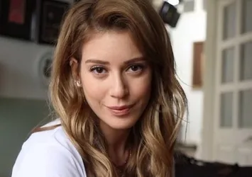 Sinem Kobal senaryo beğenmiyor
