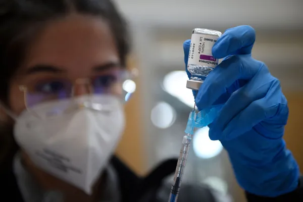 1616137572351.jpg AstraZeneca aşısını tekrar kullanmaya başladılar! Askıya almışlardı - 6