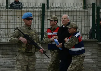 Adem Huduti'ye verilen hapis cezası az bulundu
