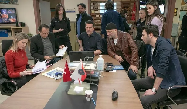 Arka Sokaklar Ezgi ölecek mi? Arka Sokaklar Ezgi diziden ayrılacak mı? Ela Yörüklü'nün ayrılacağı iddiası... - 1