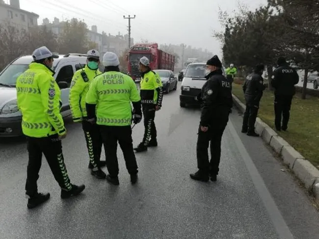Konya’da trafikte dehşet! Arkadan çarptı tüfekle vurup yaraladı - 3