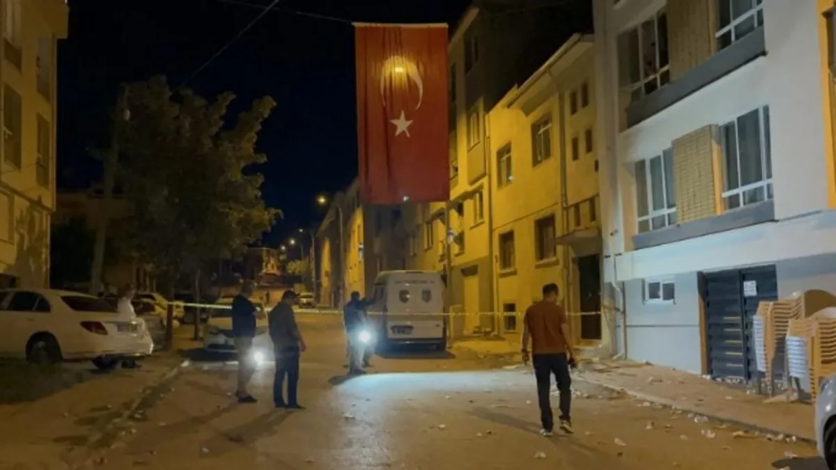 Asker eğlencesinde magandalar polise direnince gözaltına alındı!
