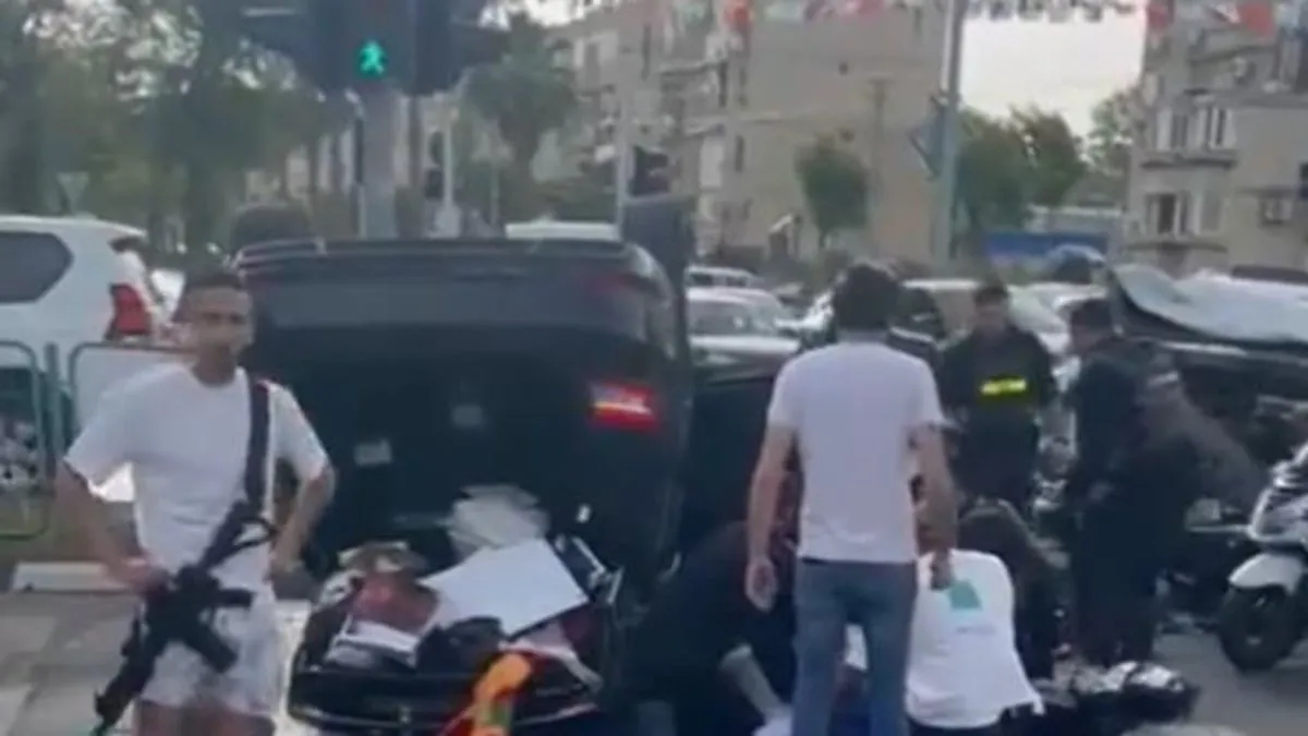 İsrailli siyonist Bakan Ben Gvir'in aracı kaza yaptı