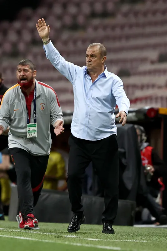 1621109832378.jpg Fatih Terim'den istifa açıklaması! - 3